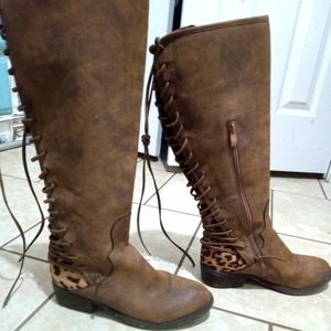 Leopard print knee boots